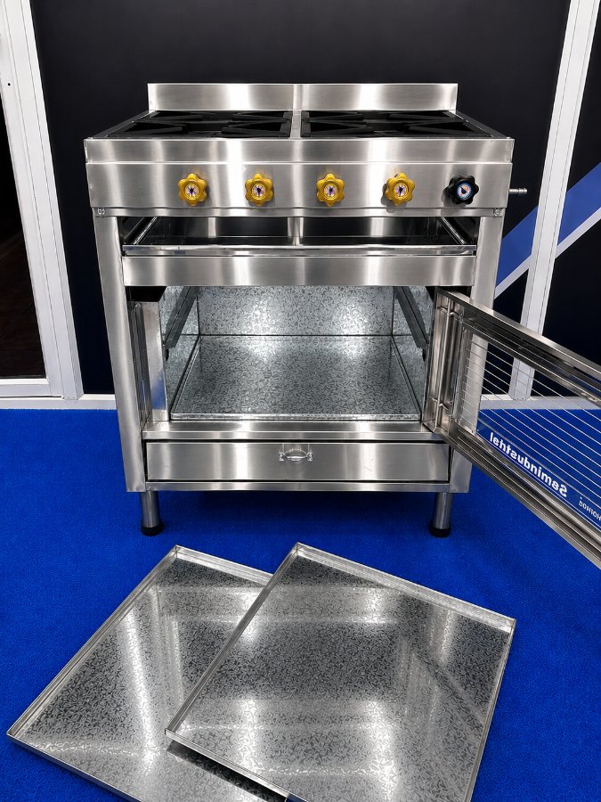 Cocina con horno 4 quemadores mixta thumbnail 3